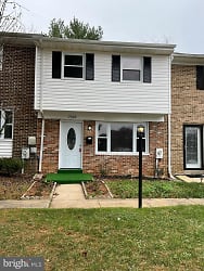 7022 N Alter St Apartments - Lochearn, MD