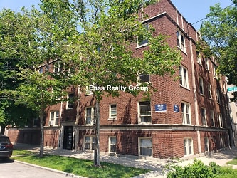 5945 N Greenview Ave unit 1F - Chicago, IL