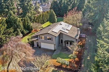 3329 Donnelly Dr SE - Olympia, WA