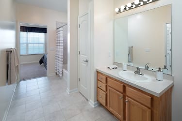 The Point At Sutton Hill Apartments - Middletown, NY