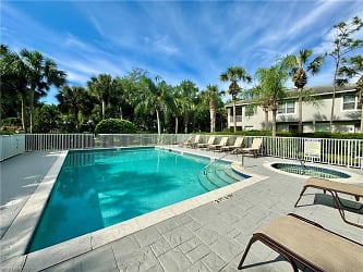 11991 Champions Green Way #607 - Fort Myers, FL