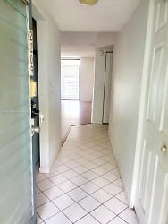 1810 N Lauderdale Ave #2209 - undefined, undefined