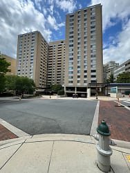 4601 N Park Ave unit 815 - Chevy Chase, MD