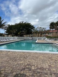 10101 Twin Lakes Dr unit h-24 - Coral Springs, FL