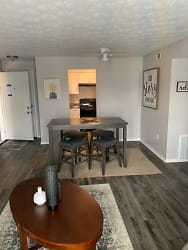 Westbrooke Village Apartments - Trotwood, OH