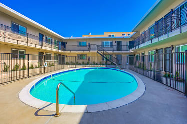 Debonair Apartments - San Diego, CA