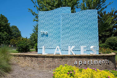 The Lakes Apartments - Columbus, GA