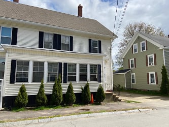 37 Forest St unit 37 - Dover, NH