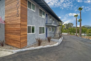 Woodyard Apartments - La Mesa, CA
