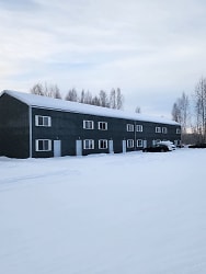 2881 Elvira Ave - North Pole, AK