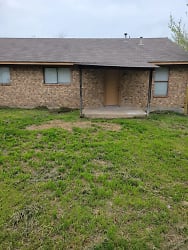 3507 Division St - Greenville, TX