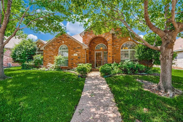 313 Bricknell Dr - Coppell, TX