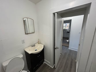 1008 Logan St SW unit 1006 - undefined, undefined