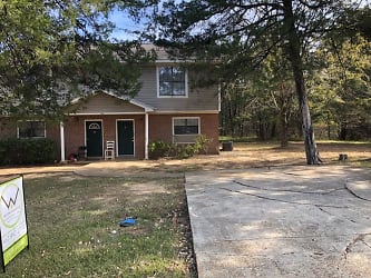 722 Robindale Dr - Tupelo, MS