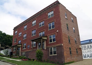 The Jackson Apartments - Omaha, NE