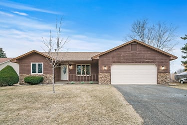 3951 120th Ln NW - Coon Rapids, MN