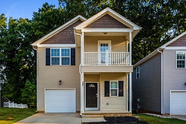 109 Lookout Point Pl - Mooresville, NC