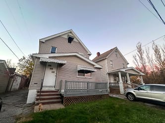 16611 Westfield Avenue - Cleveland, OH