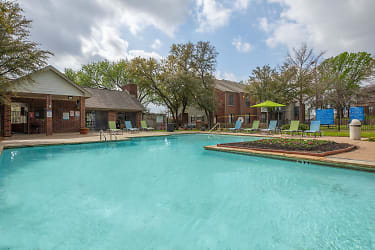 Emerald Park Apartments - North Richland Hills, TX