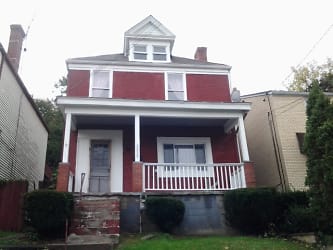 2029 Plainview Ave - Pittsburgh, PA