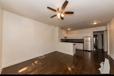 3815 N Greenview Ave unit 3815-1W - Chicago, IL