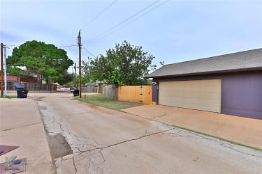3117 Button Willow Ave #B - undefined, undefined