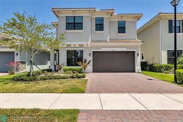 8835 NW 37th Dr - Coral Springs, FL