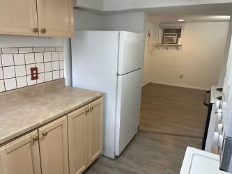 423 13th Ave unit 1/2 - Greeley, CO