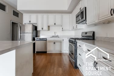 2358 N Clybourn Ave unit 3 - Chicago, IL