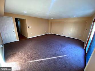7241 Cross St - Forestville, MD