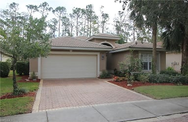 2322 Butterfly Palm Dr - Naples, FL