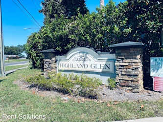 1503 Bowmore Dr - Clearwater, FL