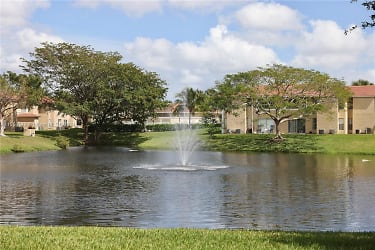 909 Twin Lakes Dr #3-F - Coral Springs, FL