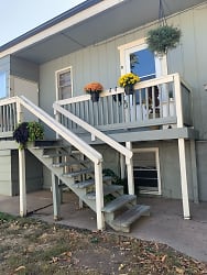 1544 9th Ave unit A - Greeley, CO
