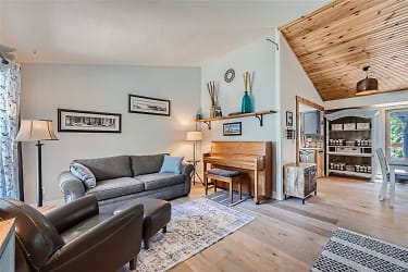 520 Barberry Ave - Lafayette, CO