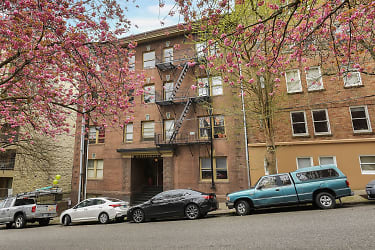 730 SW St Clair Ave unit 4 - Portland, OR