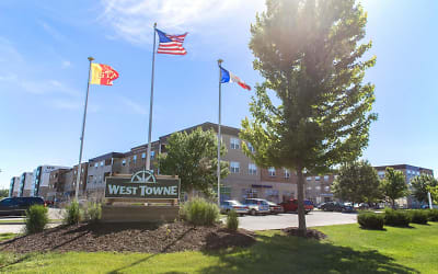 West Towne Apartments - Ames, IA