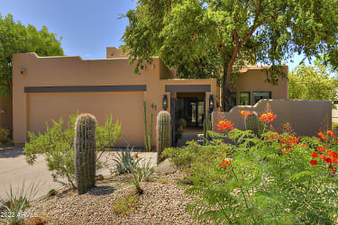 6711 E Camelback Rd 41 Apartments - Scottsdale, AZ