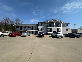 515 W 11th St - Maryville, MO