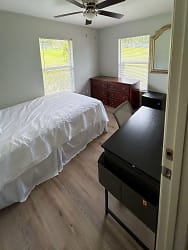 Room For Rent - Clermont, FL