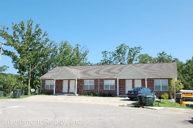 1966 Emily Dr - Rolla, MO