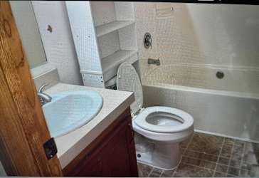 4004 Howe Road - Wayne, MI