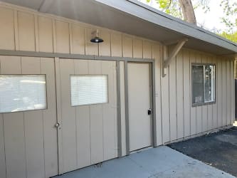 5645 Old Hwy 53 unit C - Clearlake, CA