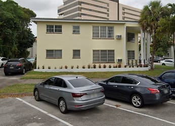 1000 E Ponce De Leon Blvd Apartments - Coral Gables, FL