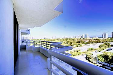 3300 NE 192 St unit 1108 - Aventura, FL