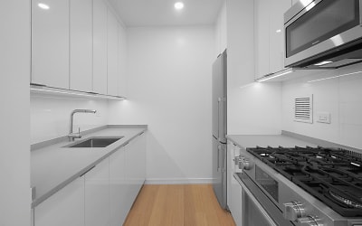 100 West End Ave unit P10F - New York, NY
