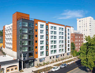 The Ruby Apartments - Tacoma, WA