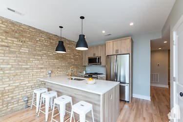 2535 N Campbell Ave unit 2541-2 - Chicago, IL