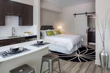 Camden North Quarter Apartments - Orlando, FL