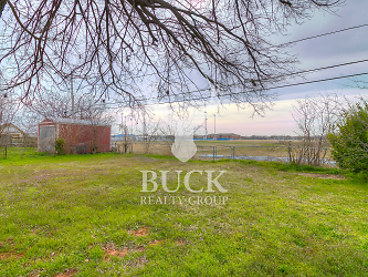 1201 Stansell Dr - Midwest City, OK